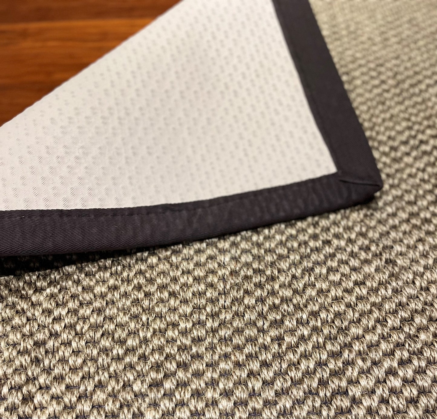 Alfombra Sisal Natural GA880 Borde de Tela Gris