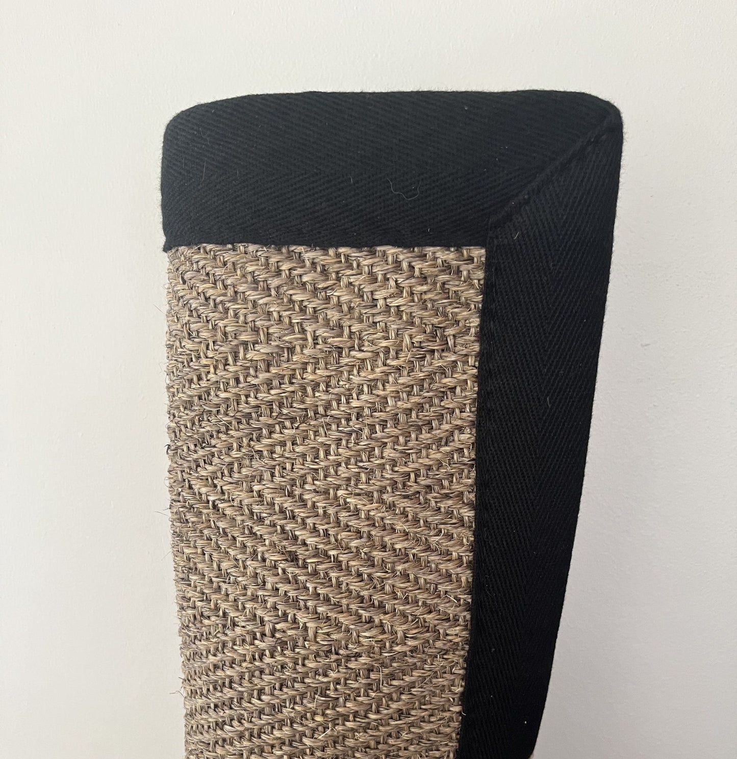 Alfombra Sisal Natural VB563 Borde de Tela Negro