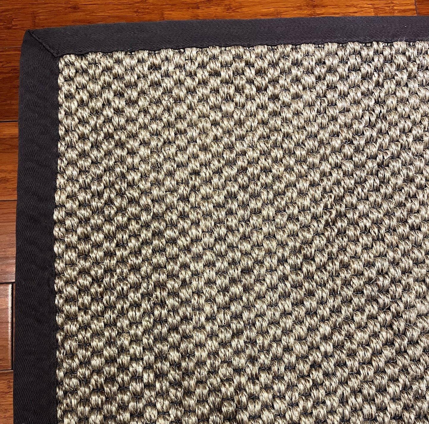 Alfombra Sisal Natural GA880 Borde de Tela Gris