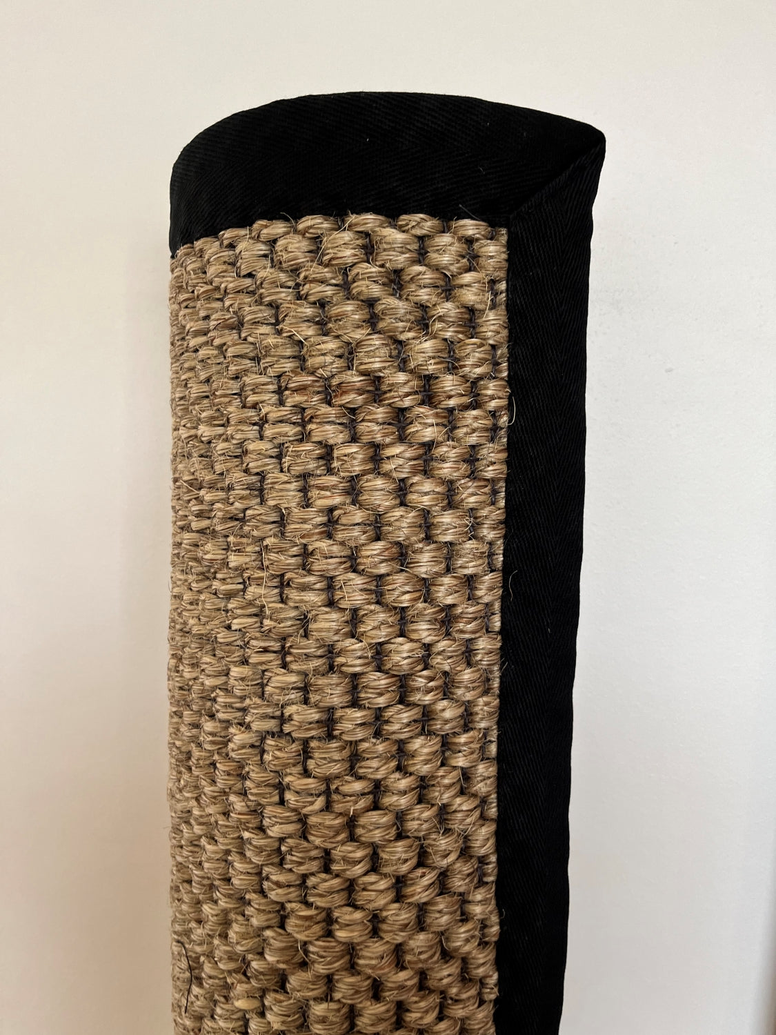 Alfombra Sisal Natural GA880 Borde de Tela Negro