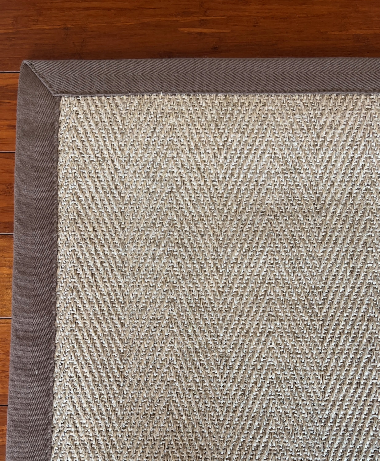 Alfombra Sisal Natural VB1065 Borde de Tela Café